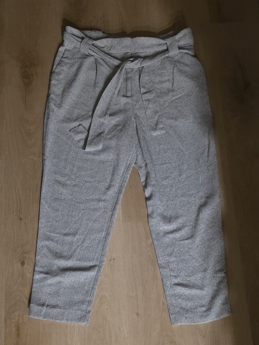 H&M Gray Plaid Paperbag Waist Women's Pants